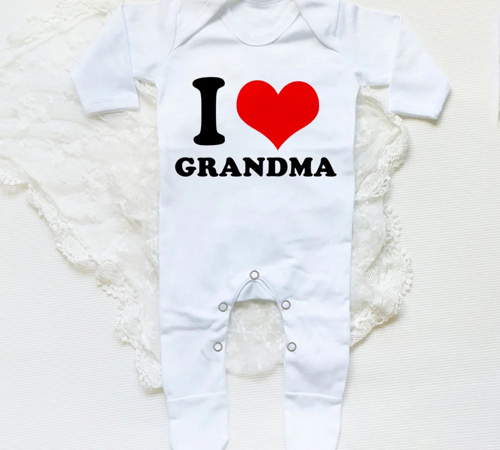 I Love Papa Mama Baby Babygrow Sleepsuit Baby Coming Home Outfit Newbron Shower Gift Boy Girl Cute Sleepsuit Infant White Romper