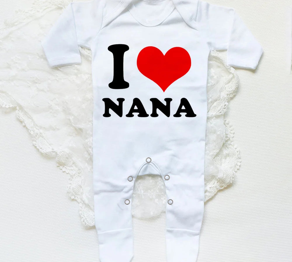 I Love Papa Mama Baby Babygrow Sleepsuit Baby Coming Home Outfit Newbron Shower Gift Boy Girl Cute Sleepsuit Infant White Romper