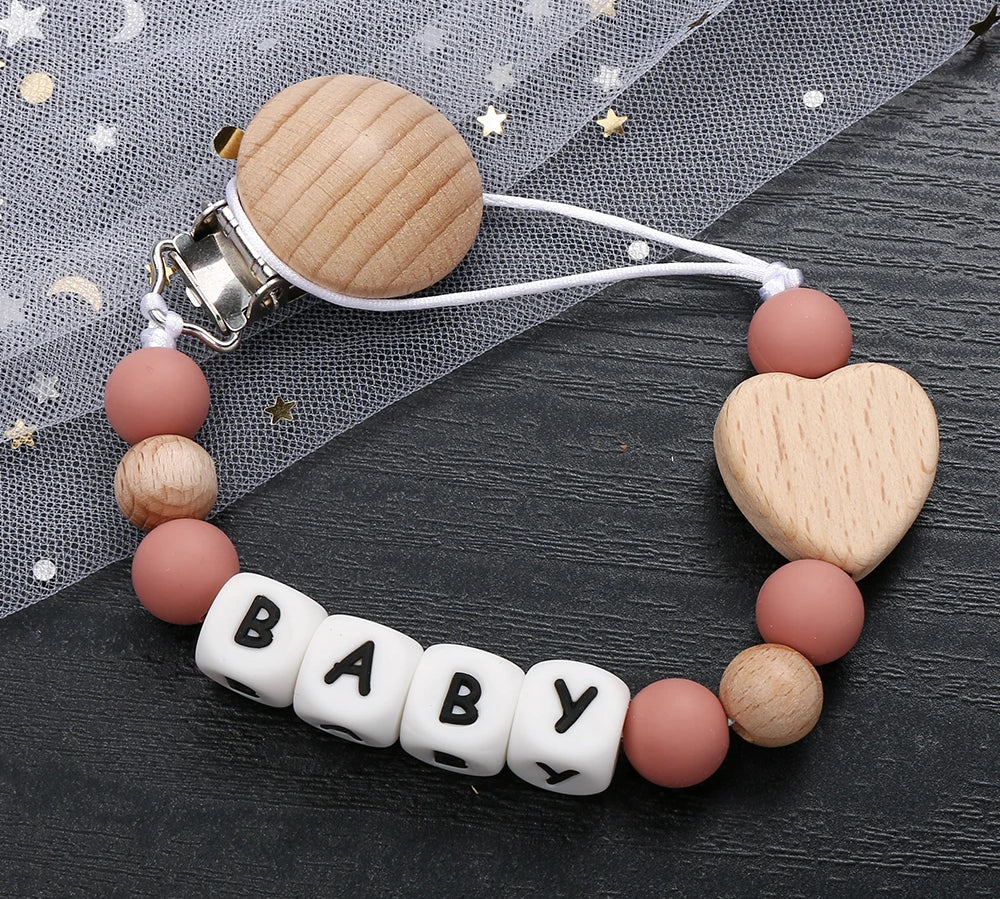 Fashion Personalized Name Baby Pacifier Clips Wooden Dummy Nipple Holder Clip Chain Silicone Letter Beads Newborn Teething Toys