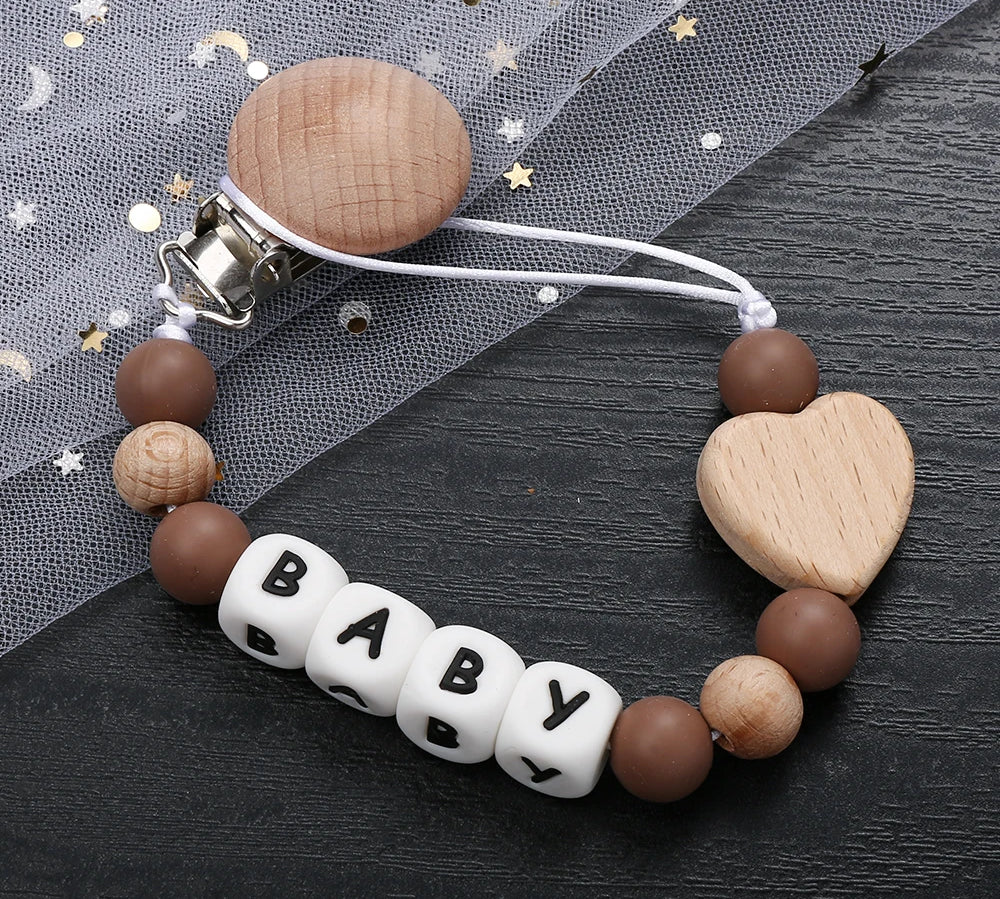 Fashion Personalized Name Baby Pacifier Clips Wooden Dummy Nipple Holder Clip Chain Silicone Letter Beads Newborn Teething Toys