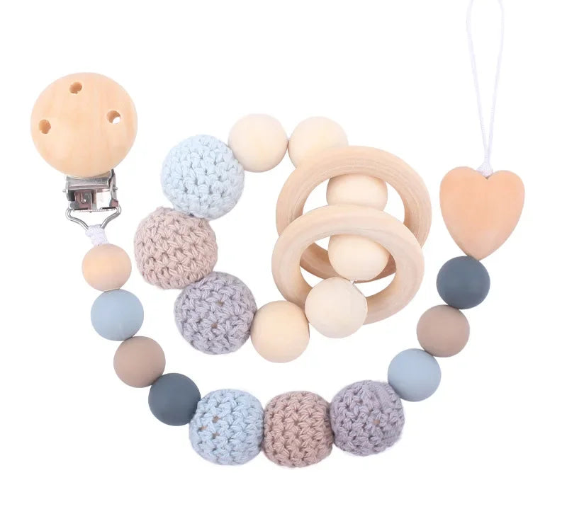 1-2pcs New Baby Pacifier Clips Teethers Bracelet Babies Chain Cute Big Crochet Color Wool Ball Newborn Dummy Nipples Holder Clip